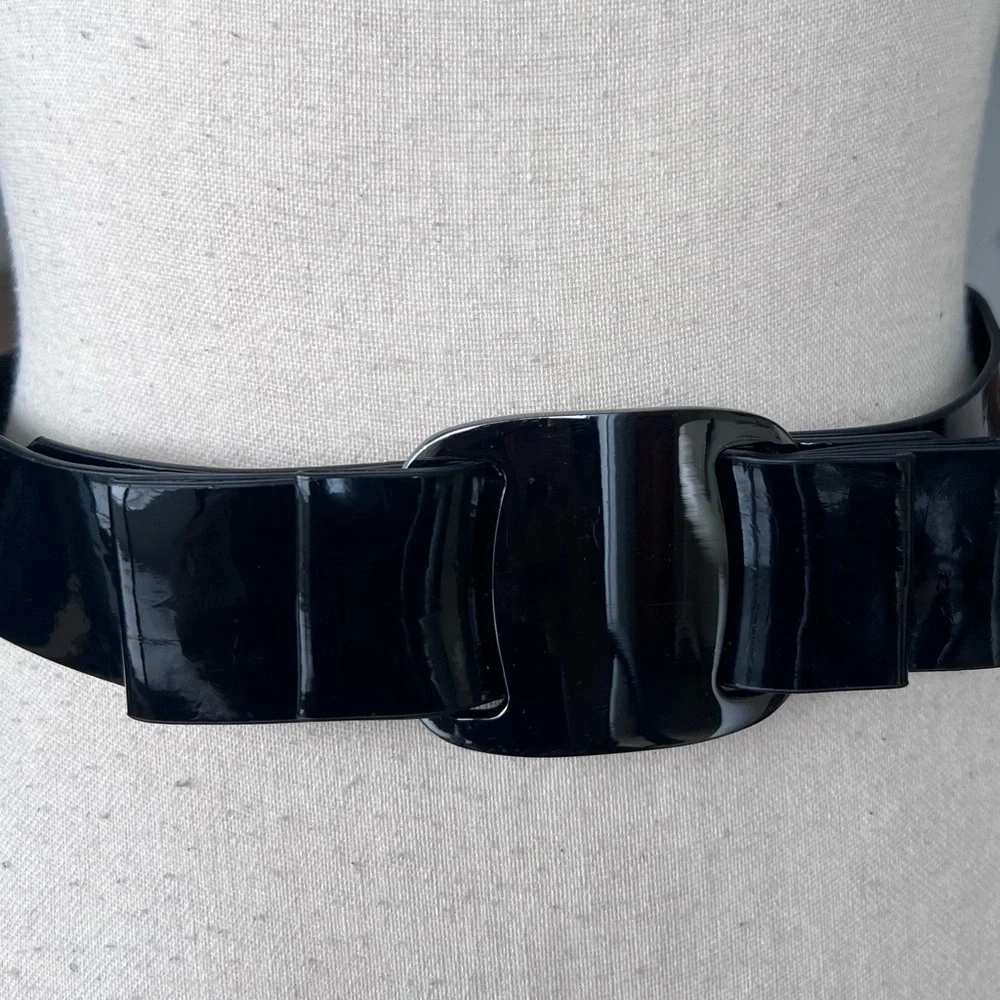 Vintage Glossy Black Fashion Belt Size 8